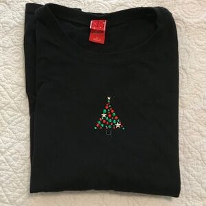 Minimalist rhinestone Christmas tree black tee shirt (XS)